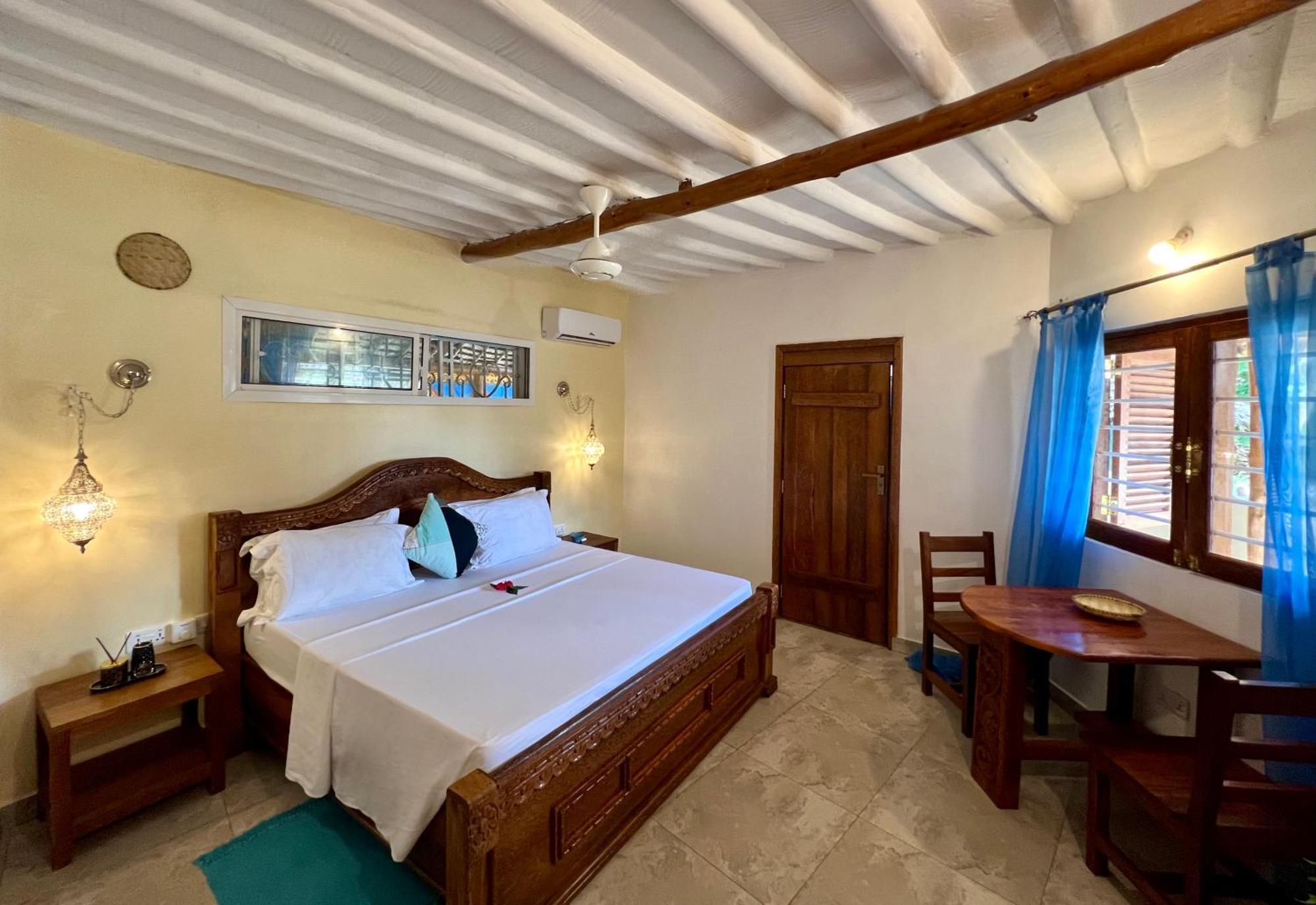Oleza Boutique Zanzibar *